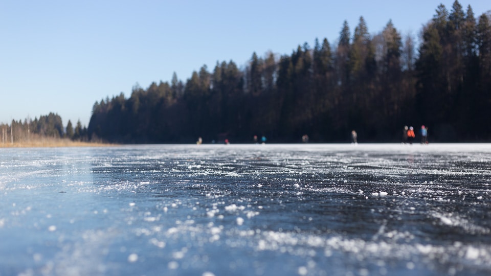 haut doubs lac gelé