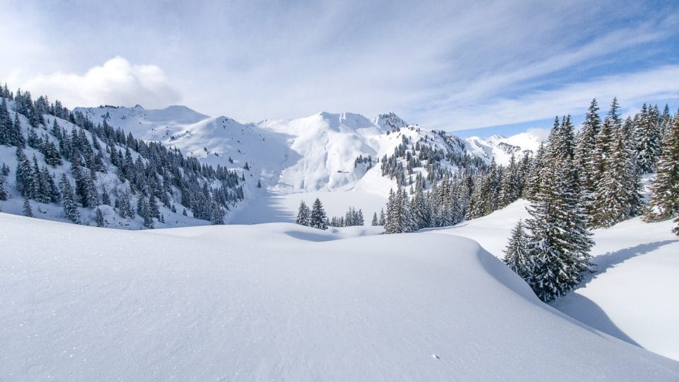 stockhorn oberland bernois sous la neige