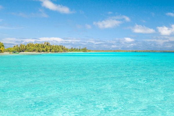 couleurs paradisiaques du lagon en Polynésie