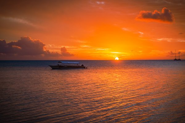 Tirage d'art coucher de soleil à Bora Bora en Polynésie