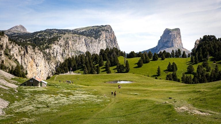 tour du mont aiguille vercors